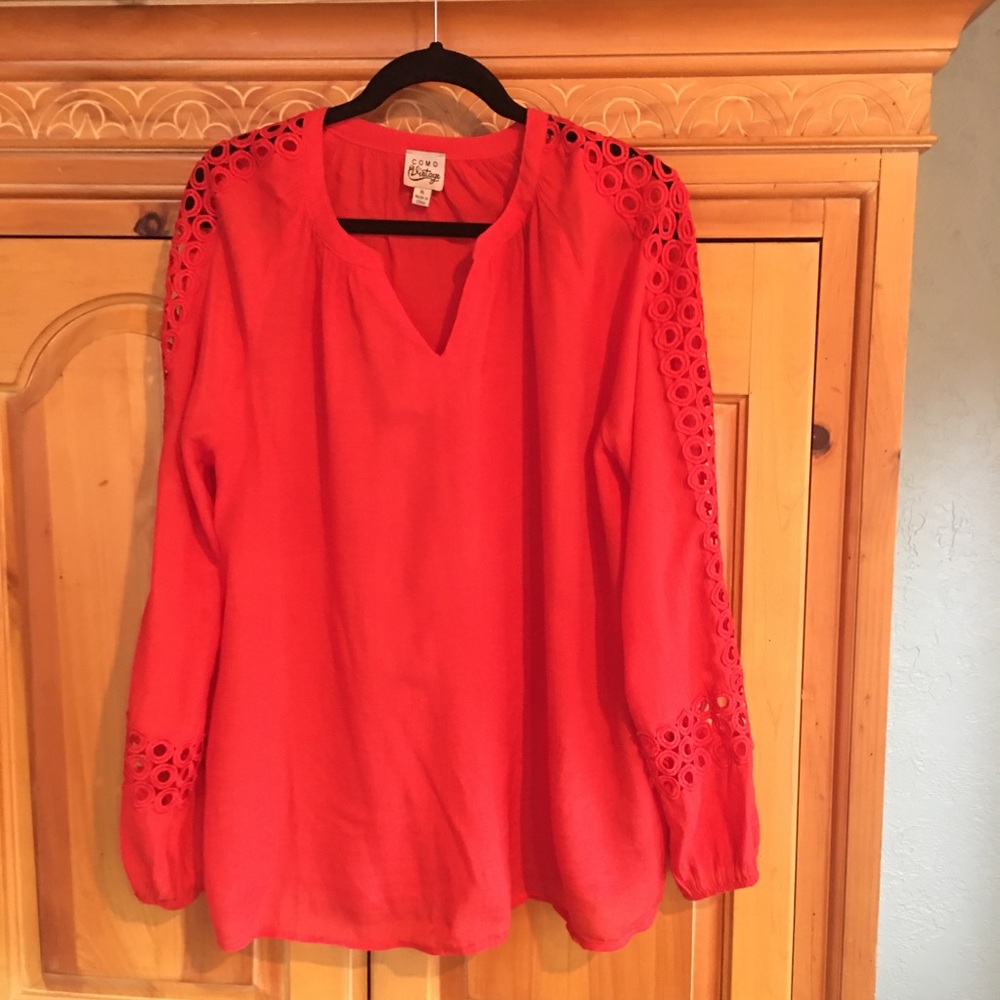 🎉Sale 3/$30🎉 Como Vintage long sleeve top xl